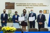 Wsparcie dla małopolskich uczniów